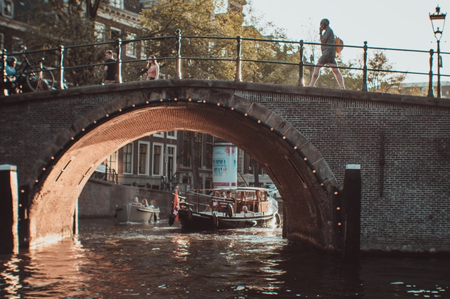 Amsterdam grachten boot