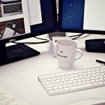 Computer coffee mok en blogs